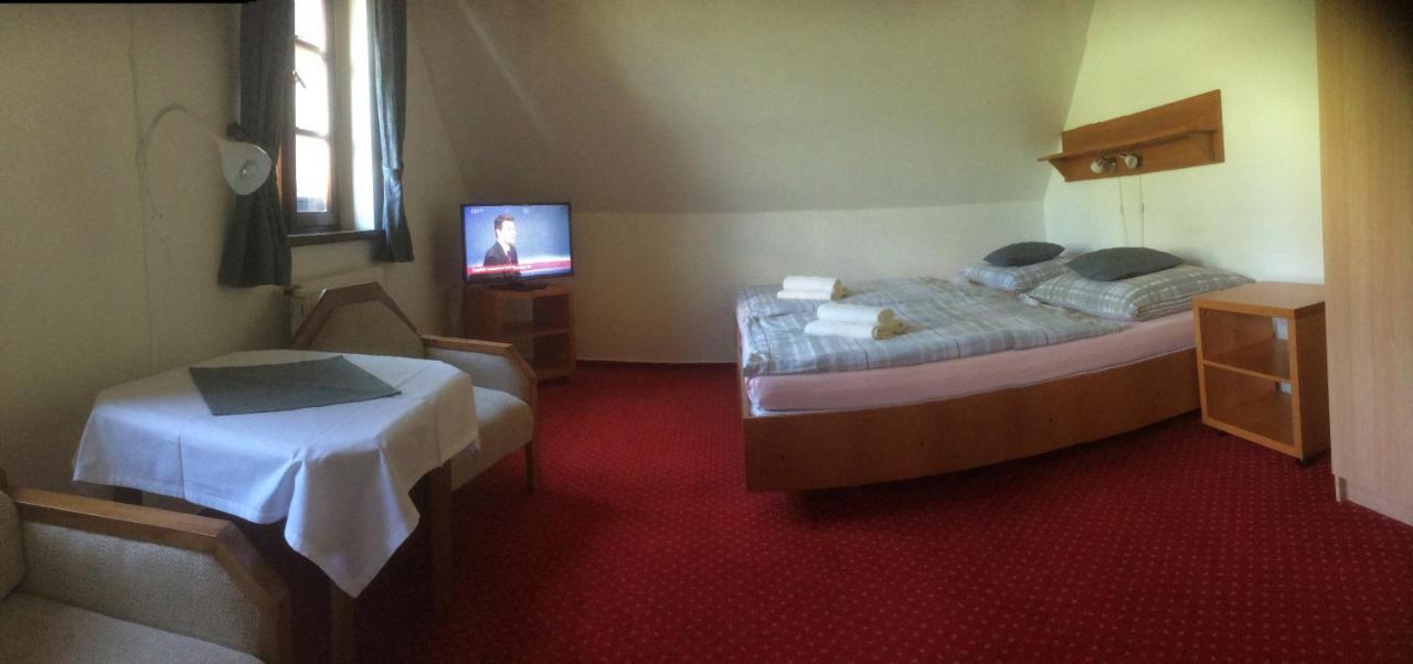 Pension U Hacku Harrachov Buitenkant foto